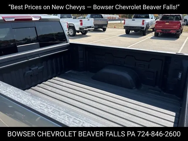 2026 Chevrolet Silverado 1500 RST photo 4