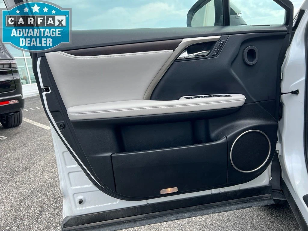 2021 Lexus RX Hybrid 450h - Photo 8