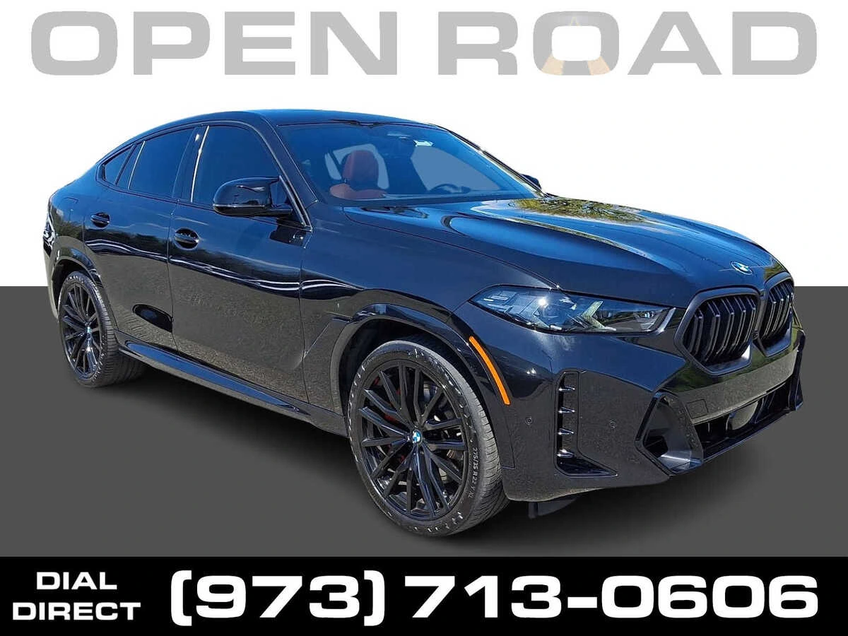 2024 BMW X6 M60i's photo