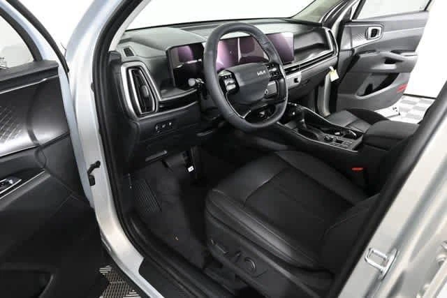 2026 Kia Sorento EX - Photo 13
