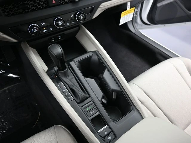 2025 Honda Accord LX - Photo 15