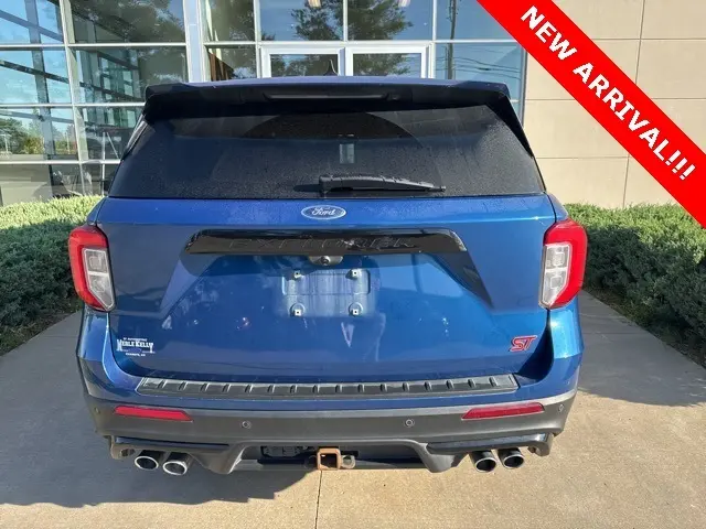 2021 Ford Explorer ST photo 3