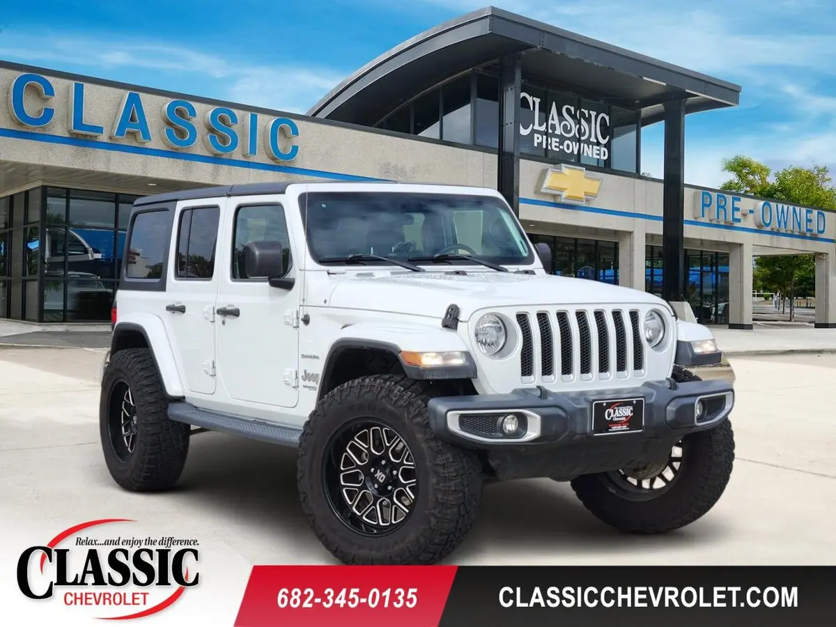 2019 Jeep Wrangler Unlimited Sahara's photo
