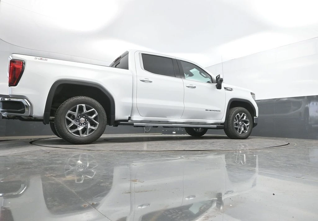 2026 GMC Sierra 1500 SLT - Photo 40