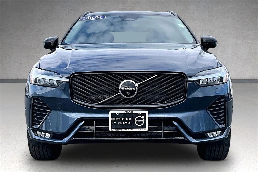 2026 Volvo - image 2