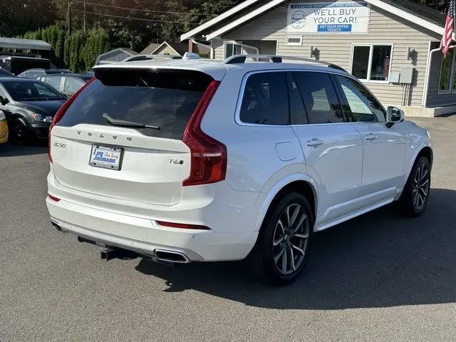 2018 Volvo XC90 T6 AWD Momentum photo 7
