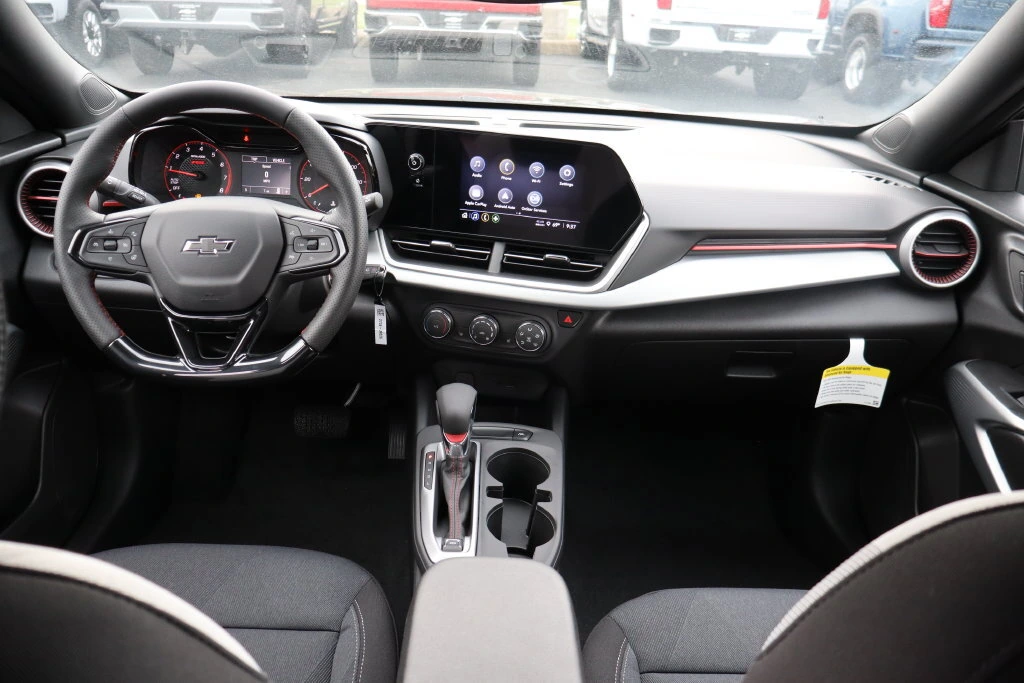 2026 Chevrolet Trax RS - Photo 18