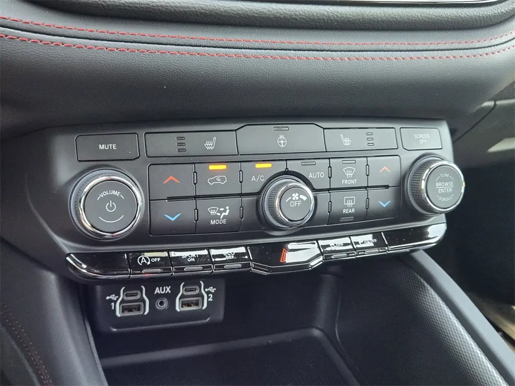 2025 Dodge Durango GT photo 15