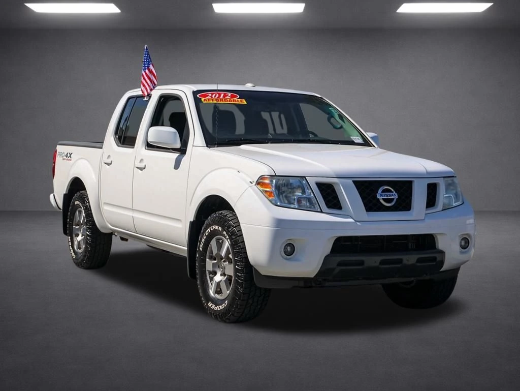 2012 Nissan Frontier 4.0 PRO-4X Crew Cab 4X4 AT's photo