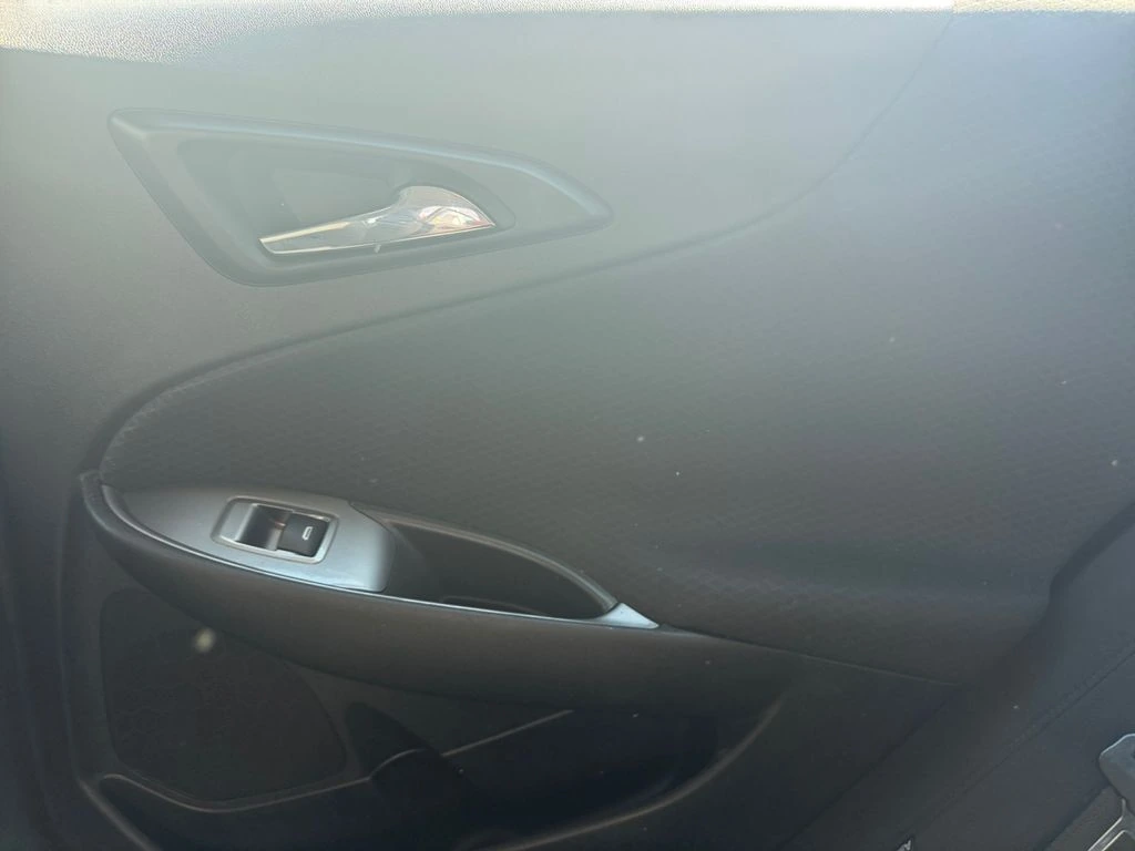 2023 Chevrolet Malibu 1LT - Photo 34