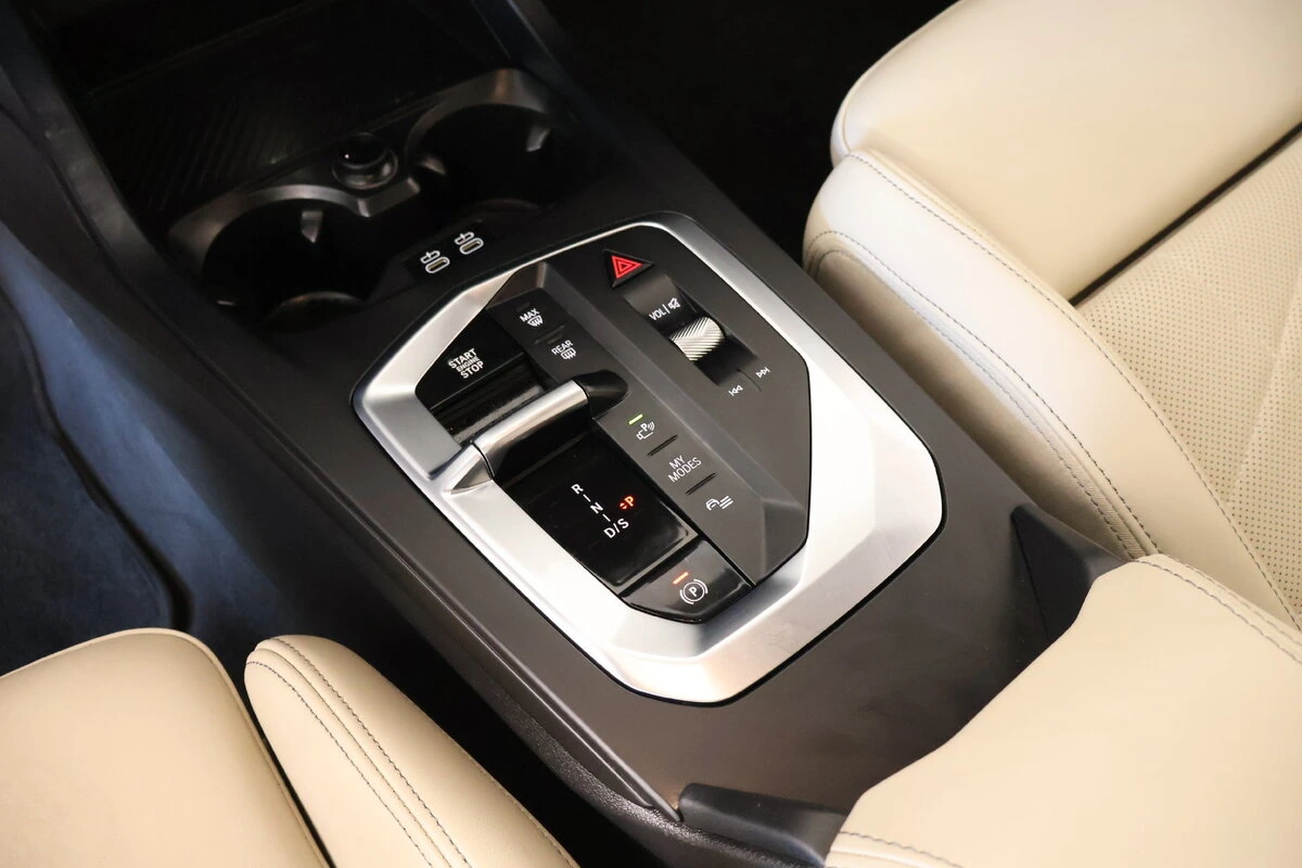 2026 BMW 2 Series 228 - Photo 8