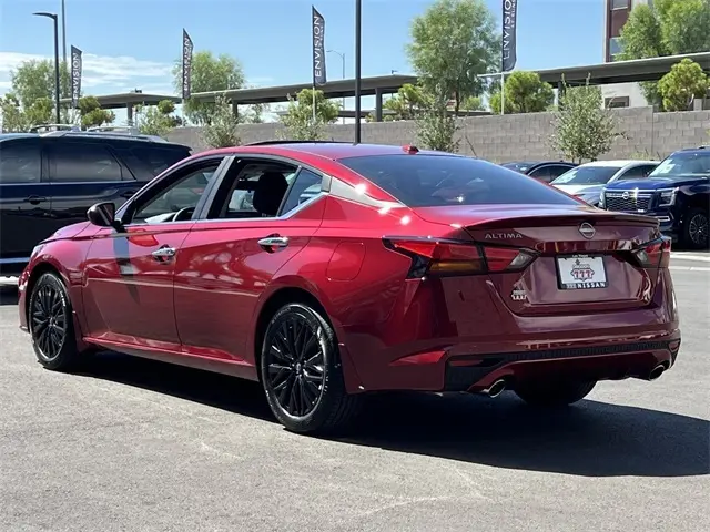 2025 Nissan Altima 2.5 SV photo 3