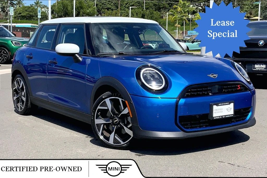 2025 MINI Hardtop Cooper S Signature's photo