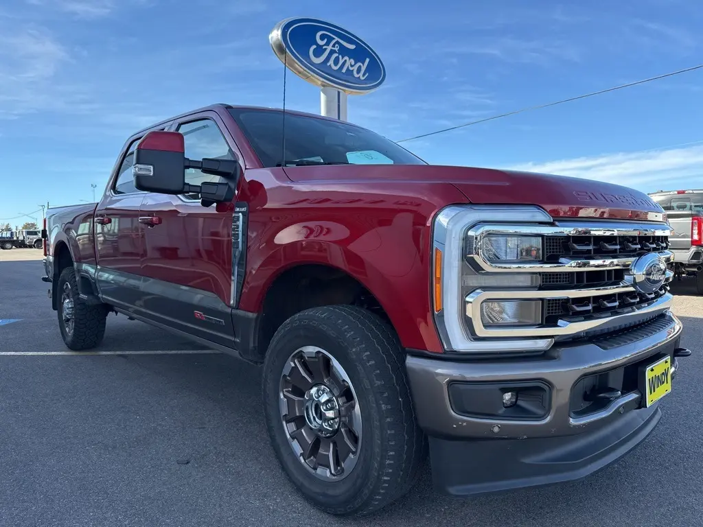 2023 Ford F-250 photo 4