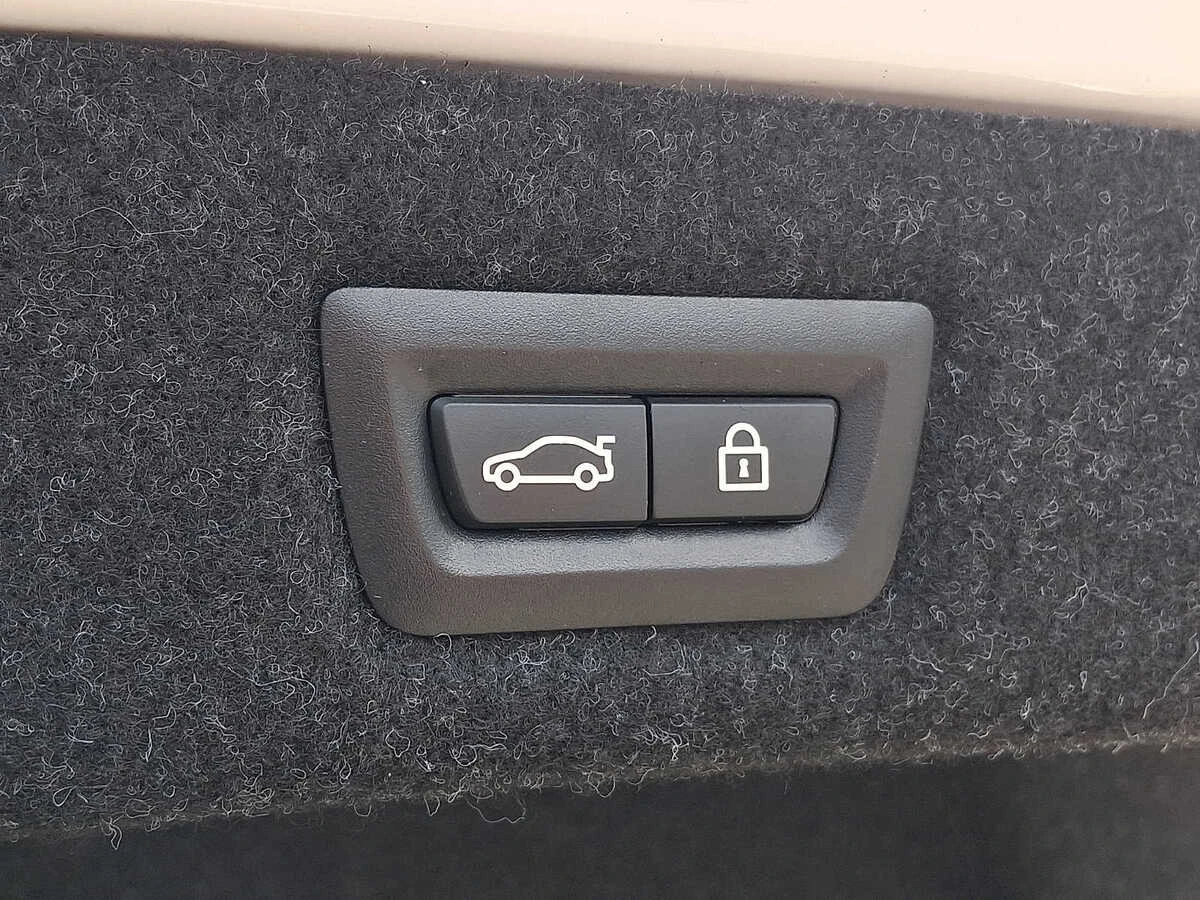 2023 BMW 5 Series 540i - Photo 28