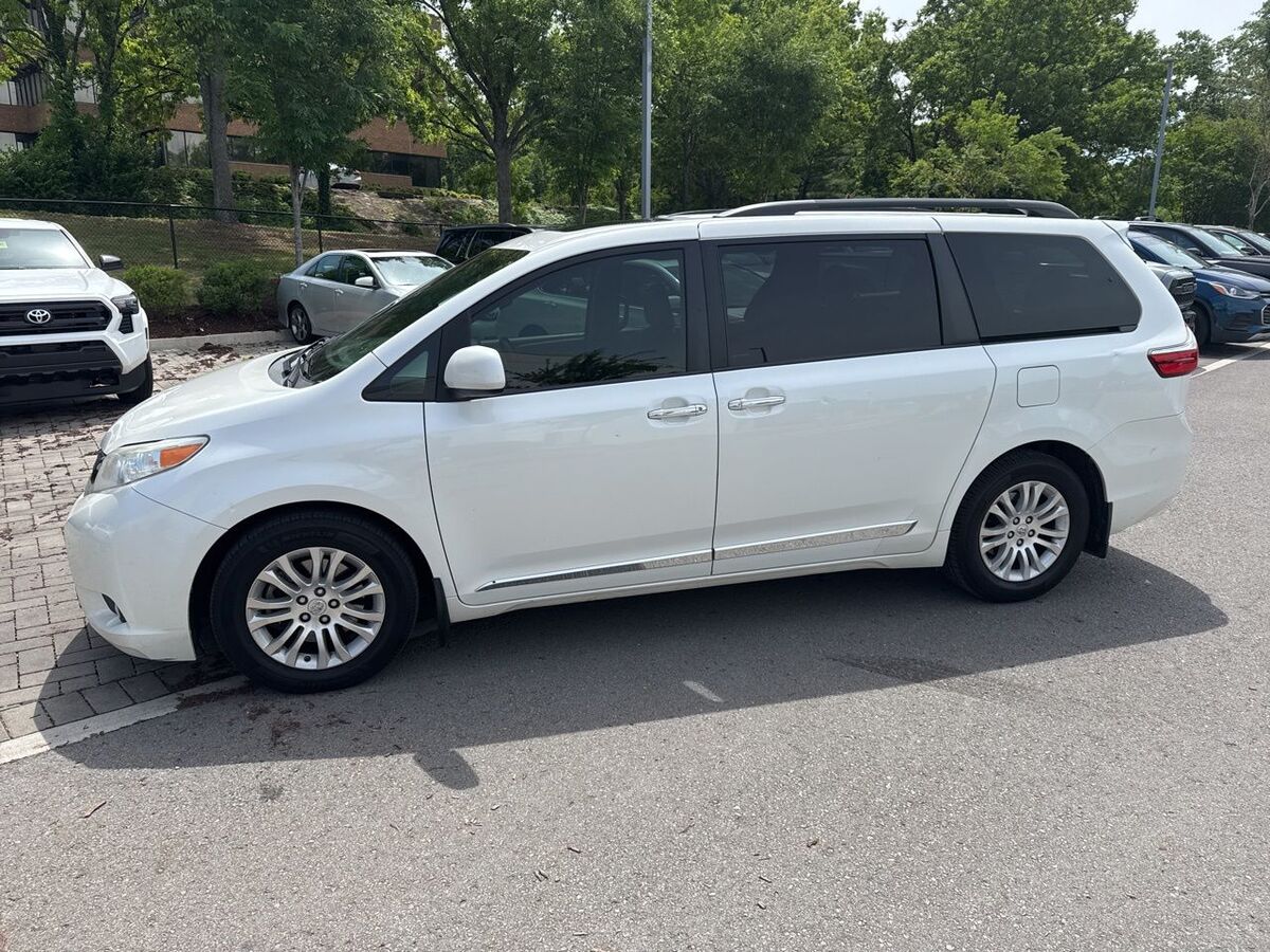 Vehicle