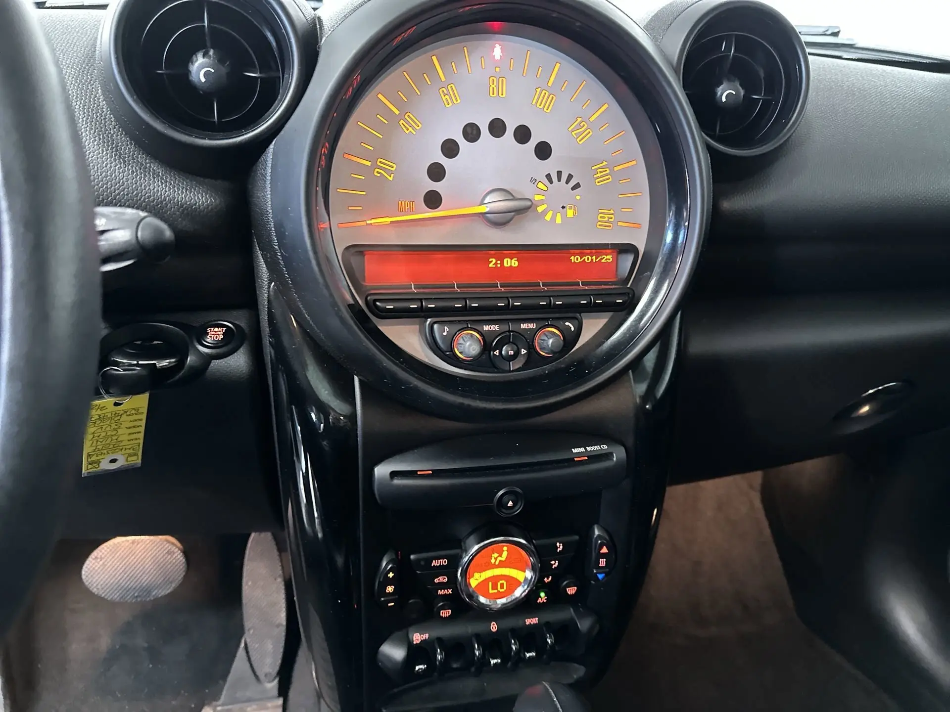 2014 Mini Countryman photo 16