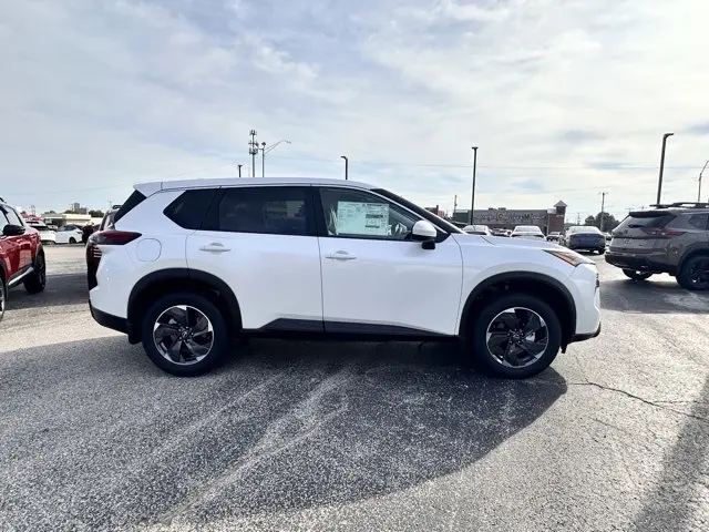 2026 Nissan Rogue SV photo 3