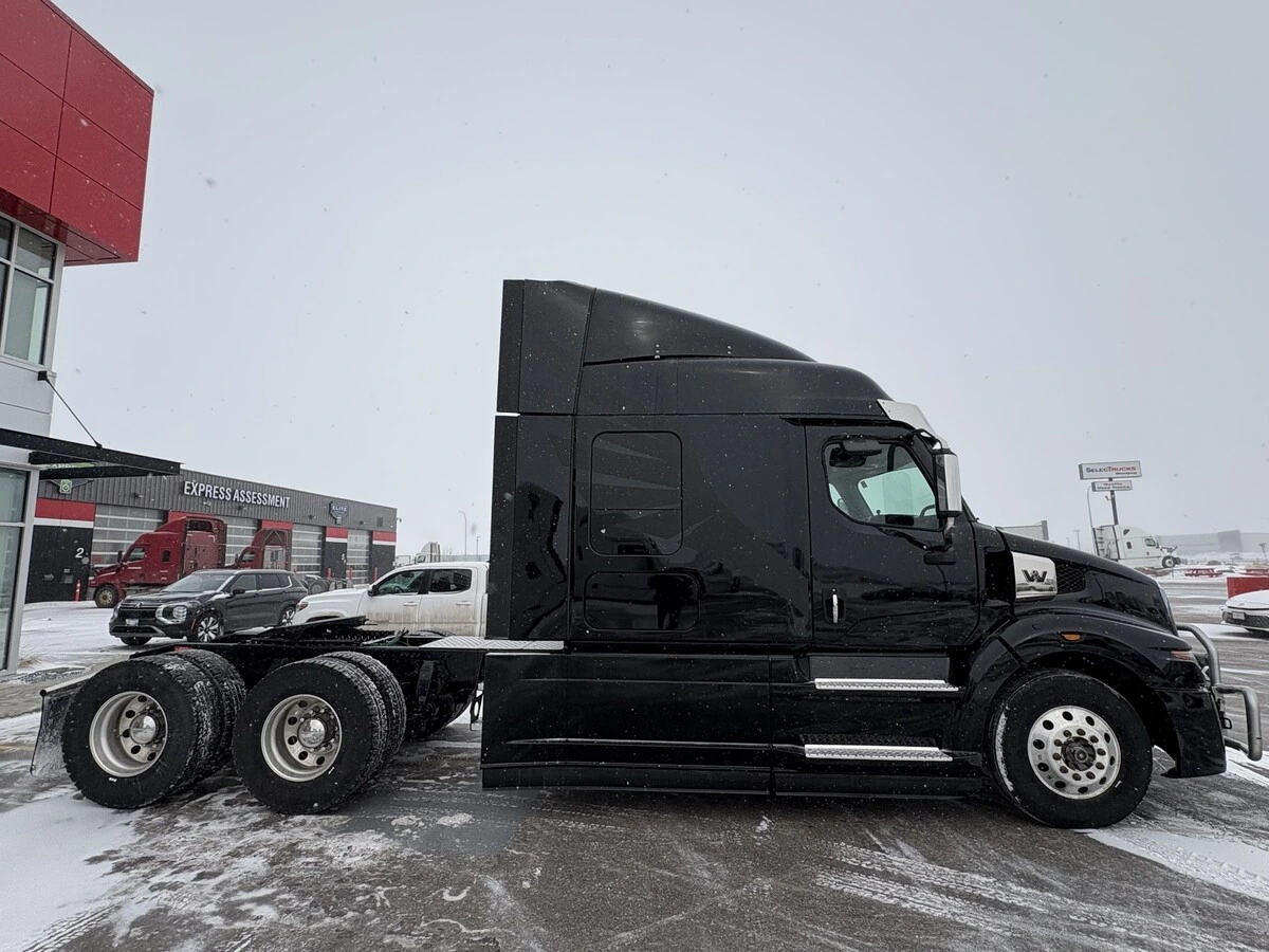 2025 Western Star — photo 4