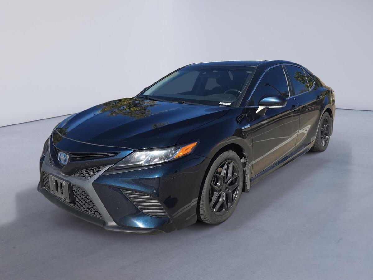 2020 Toyota Camry Hybrid Hybrid SE