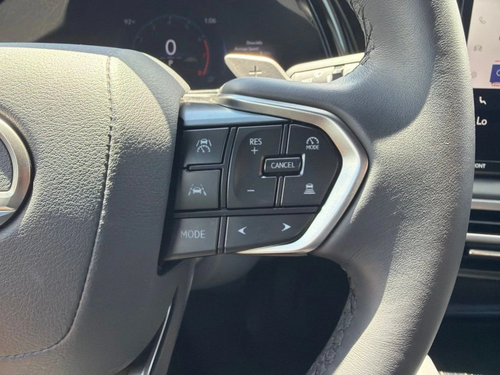 2026 Lexus RX 350 - Photo 18