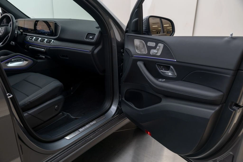2025 Mercedes-Benz GLE GLE450 - Photo 29