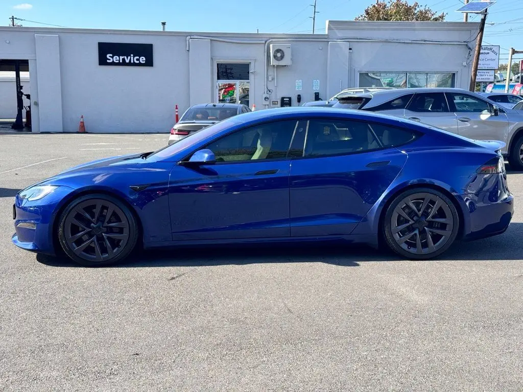 2022 Tesla Model S photo 4