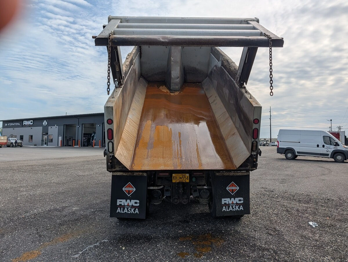 2022 International HV — photo 5