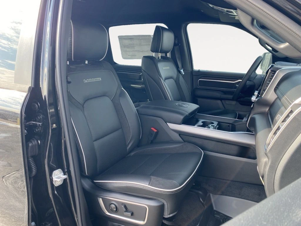 2026 RAM 1500 Laramie - Photo 24