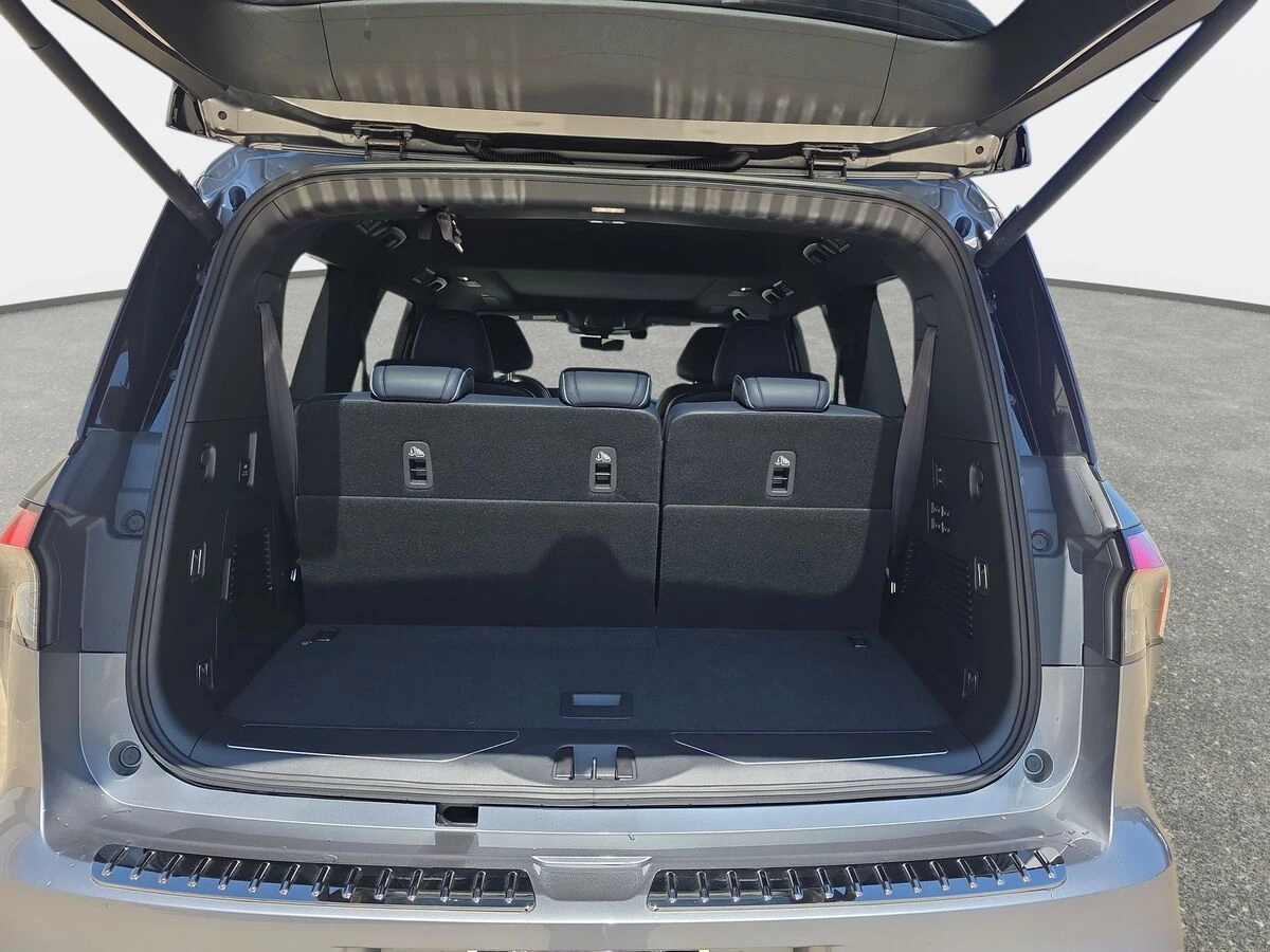 2026 INFINITI QX80 Sport - Photo 12