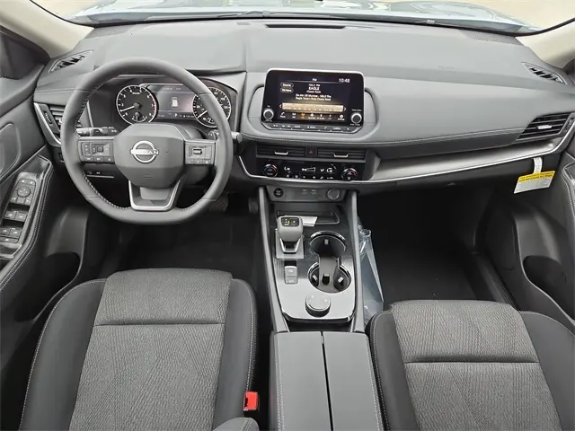 2026 Nissan Rogue SV photo 7