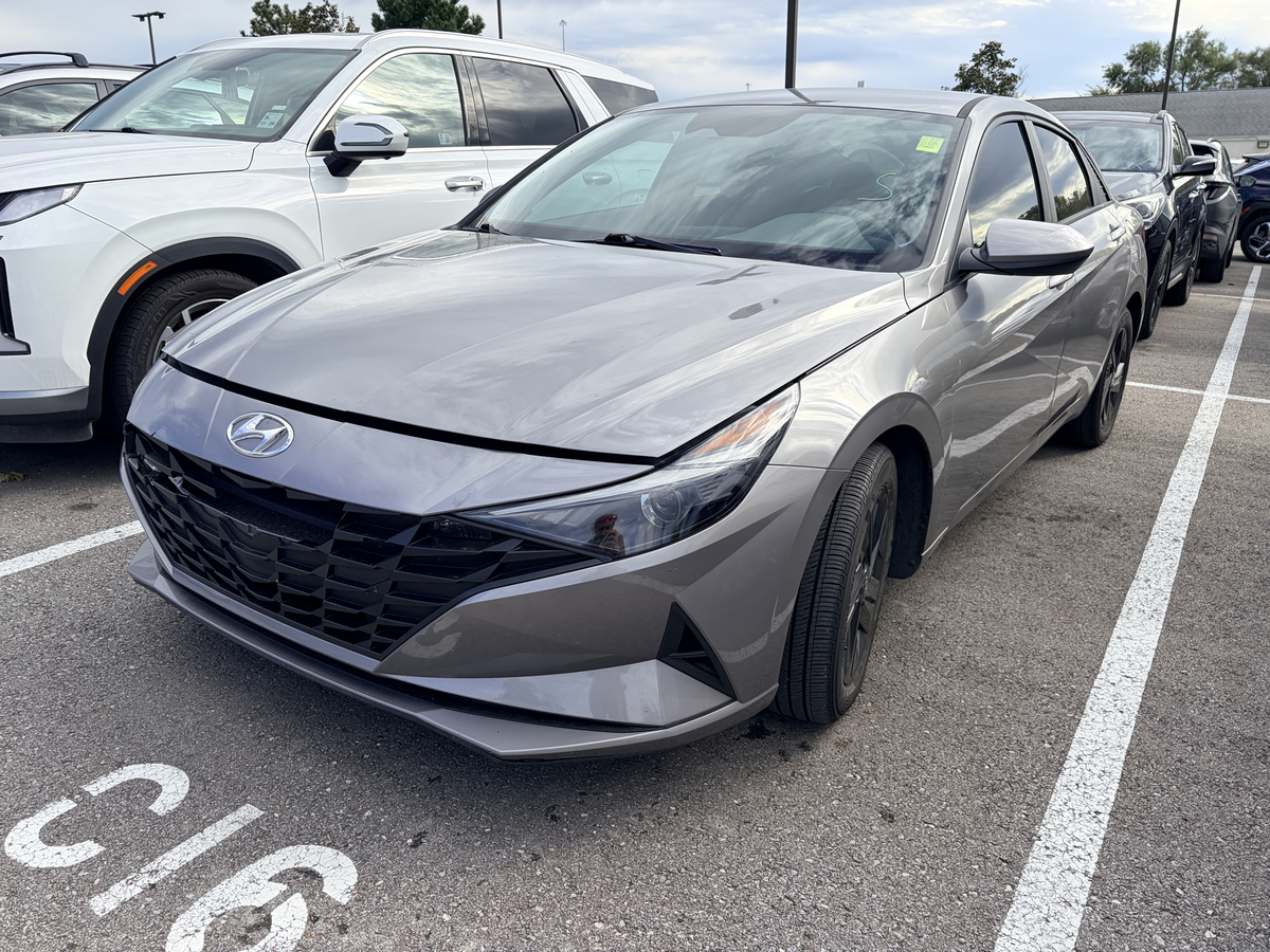 2023 Hyundai Elantra SEL