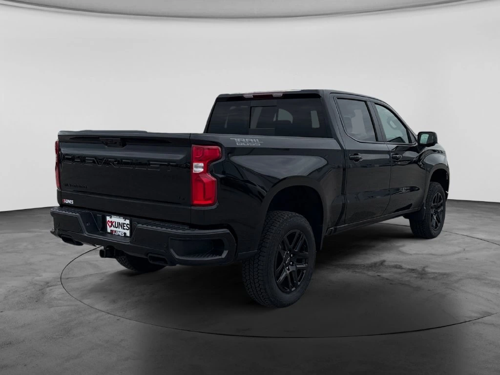 2026 Chevrolet Silverado 1500 LT Trail Boss - Photo 8