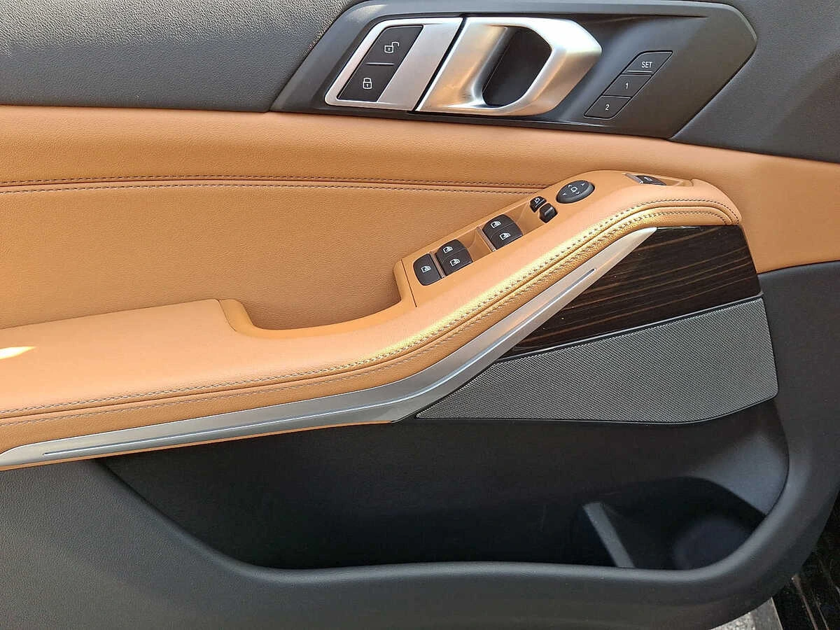 2025 BMW X5 40i - Photo 9