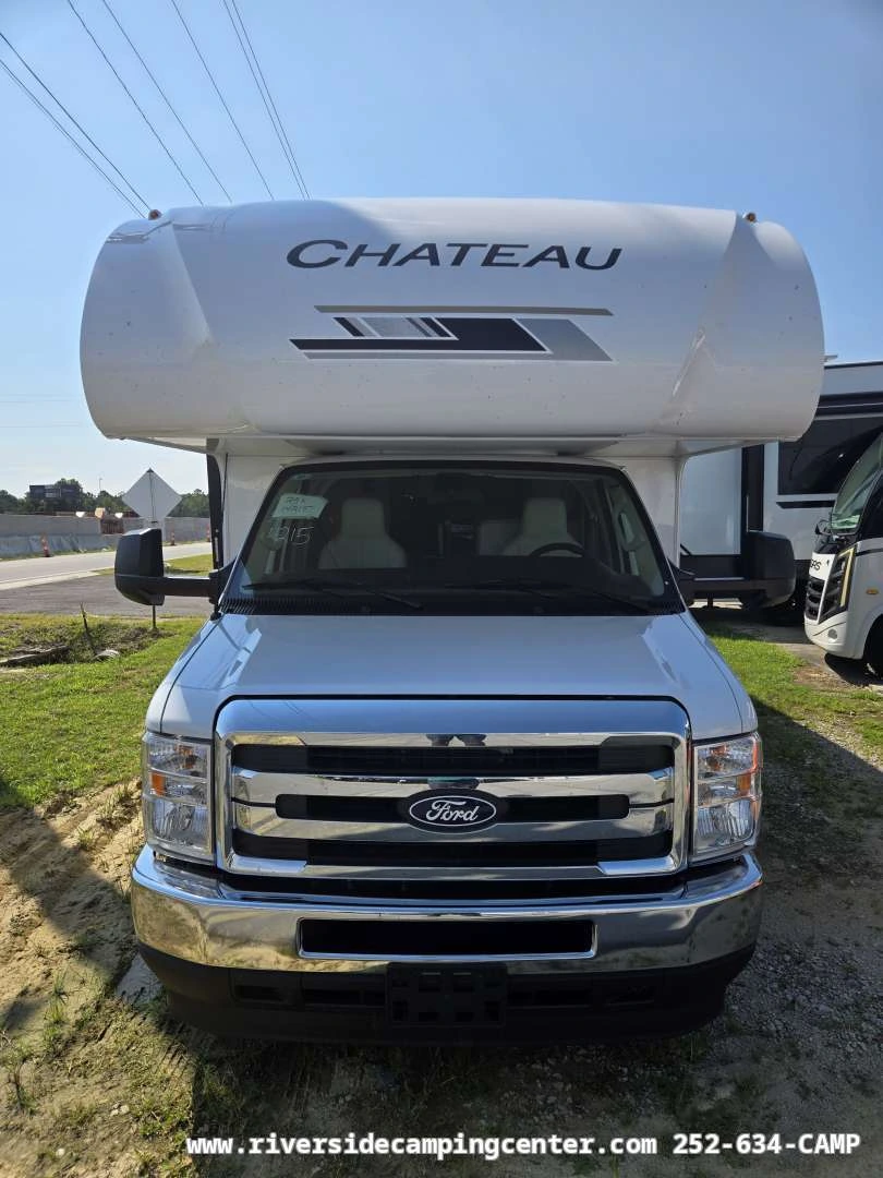 2027 Thor Motor Coach Chateau 29K image 3