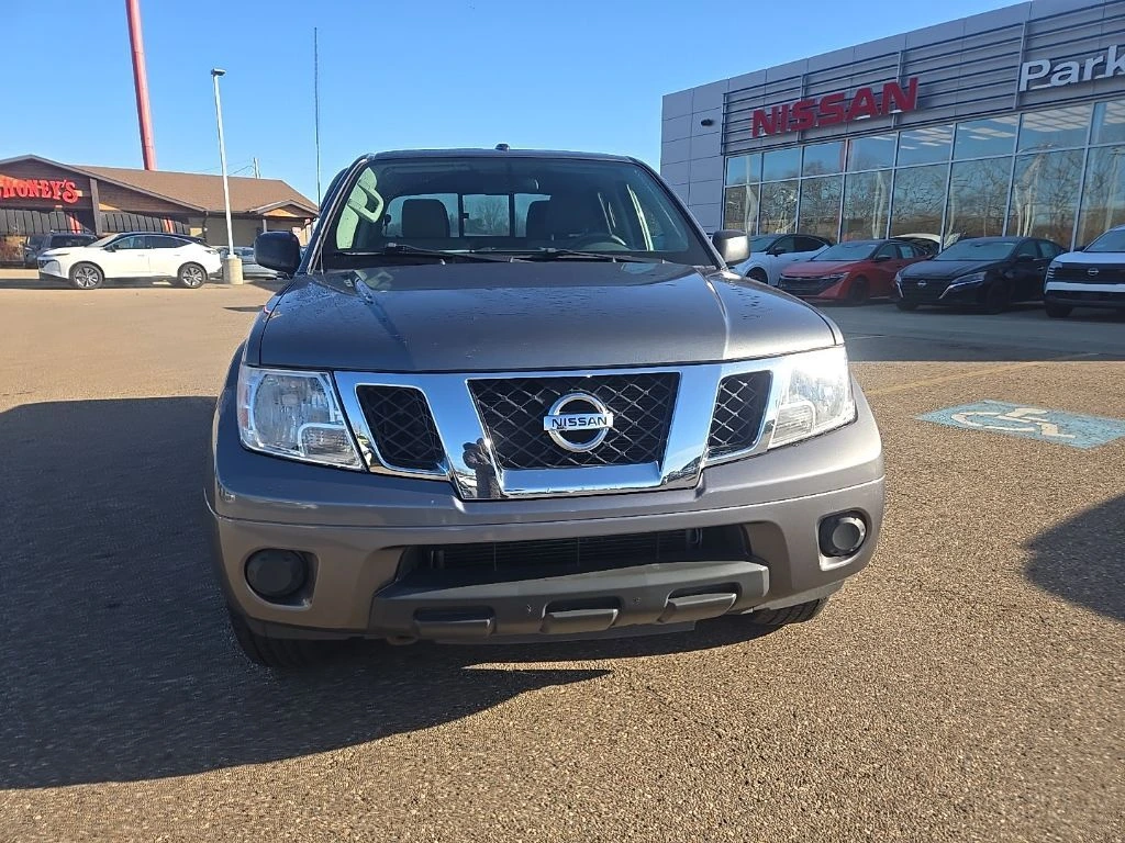 Used 2018 Nissan Frontier SV with VIN 1N6AD0EVXJN766672 for sale in Dover, OH