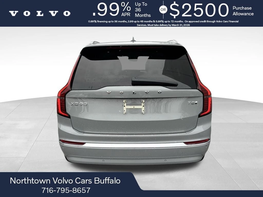 2026 Volvo - image 5