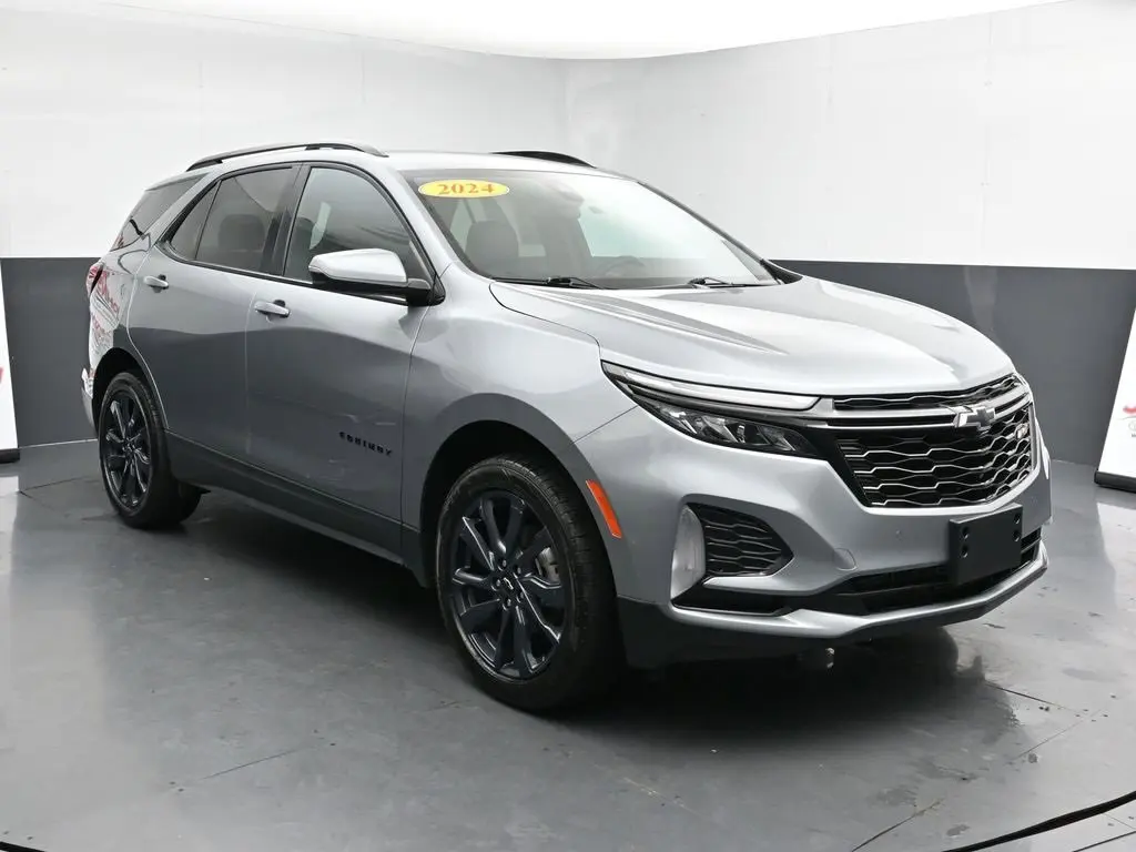 2024 Chevrolet Equinox RS photo 2