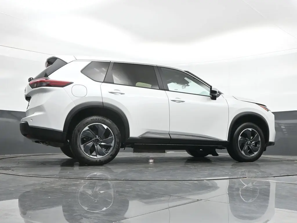 2024 Nissan Rogue SV AWD photo 35