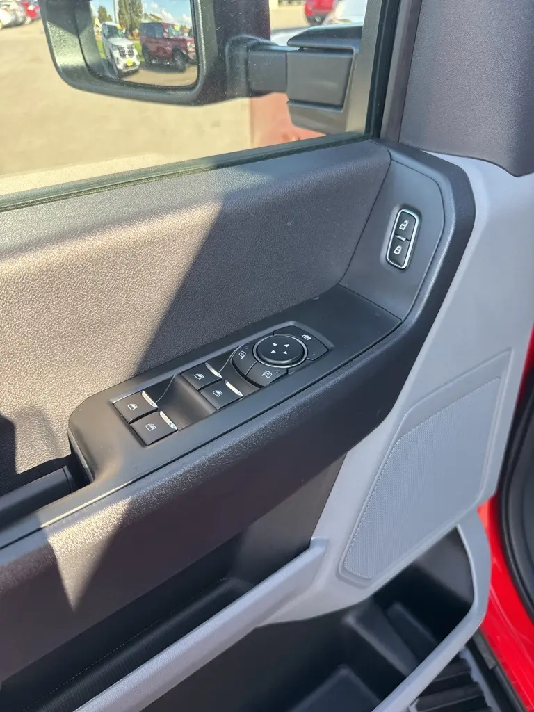 2026 Ford F-350 photo 10