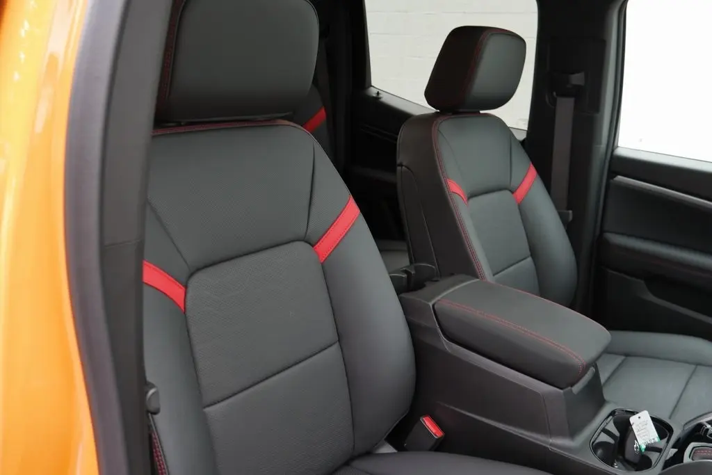 2026 Chevrolet Colorado Z71 photo 22