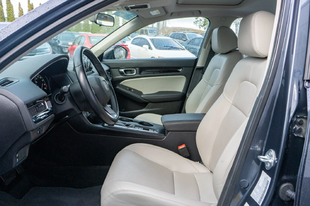 2024 Honda Civic Hatchback EX-L - Photo 26