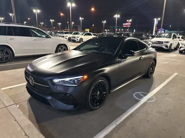 2024 Mercedes Benz CLE 300 4MATIC photo 2