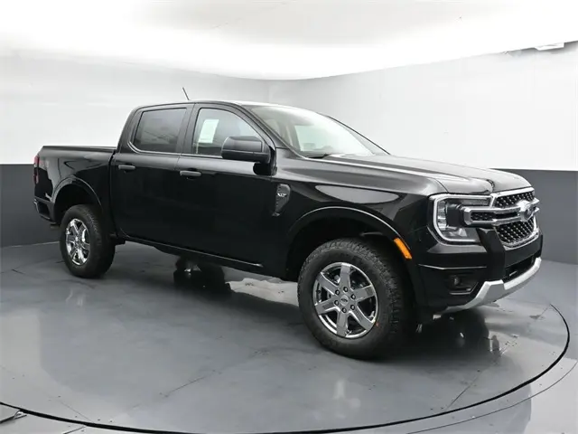2025 Ford Ranger XLT photo 2