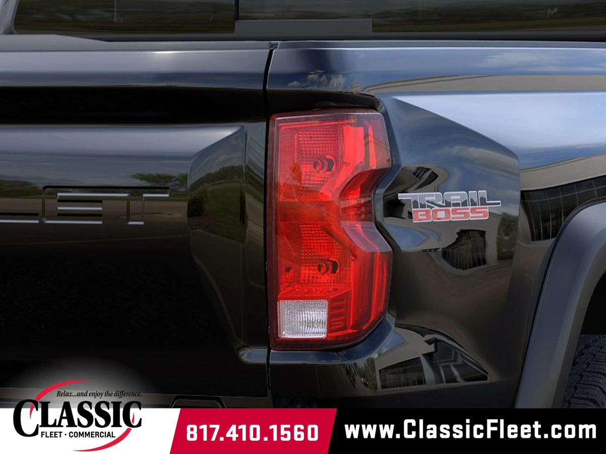 2026 Chevrolet Colorado Trail Boss - Photo 11