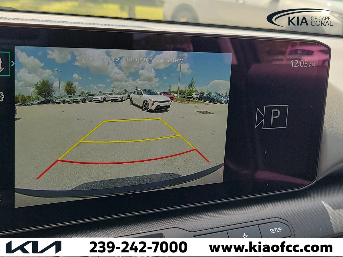 2025 Kia K4 EX - Photo 28