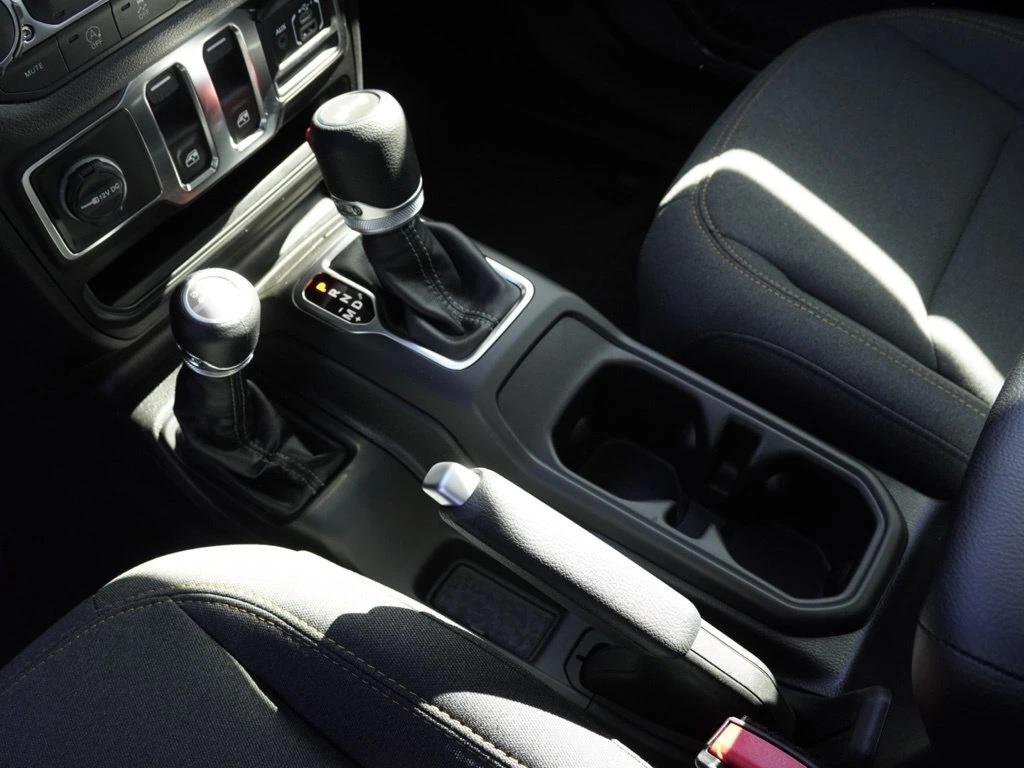 2026 Jeep Wrangler 2-Door Sport - Photo 17