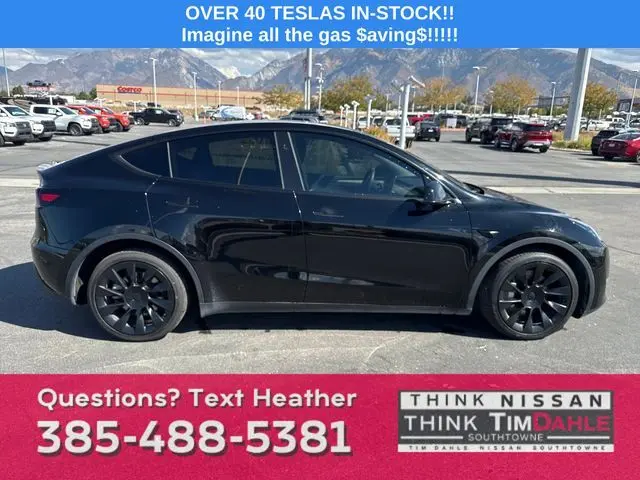 2023 Tesla Model Y Long Range photo 6