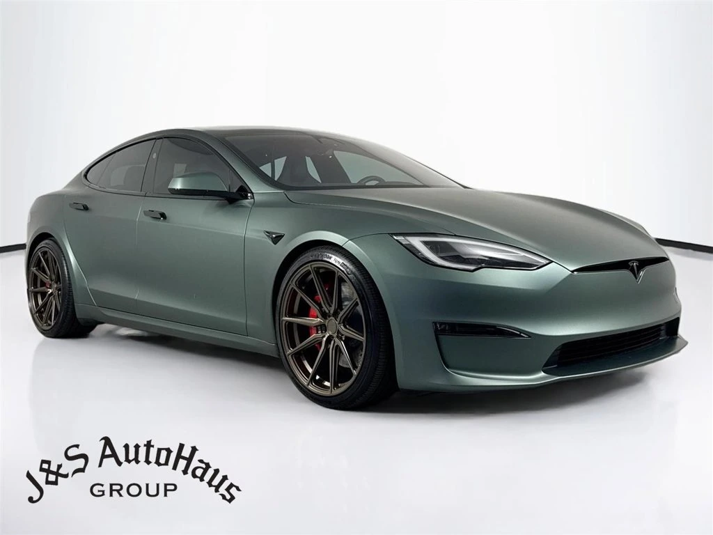 2024 Tesla Model S Plaid