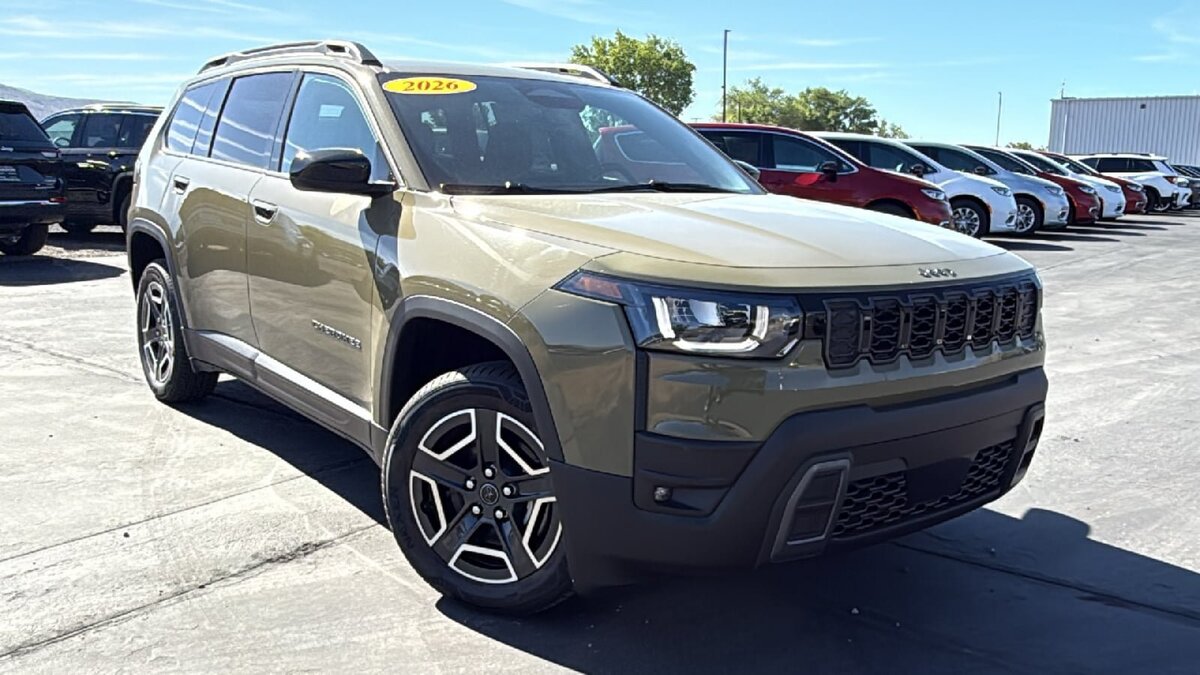 2026 Jeep Cherokee Laredo 4x4